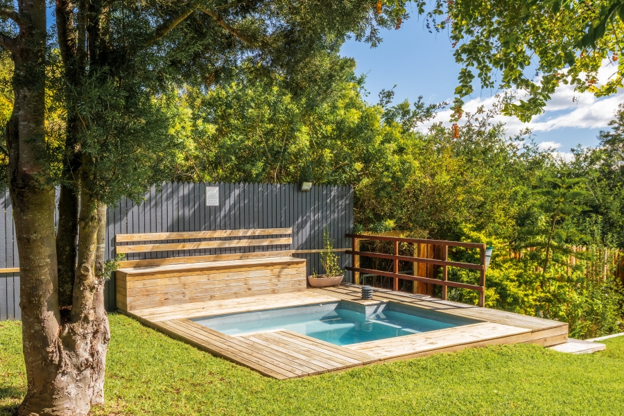 7 Bedroom Property for Sale in Hunters Home Western Cape